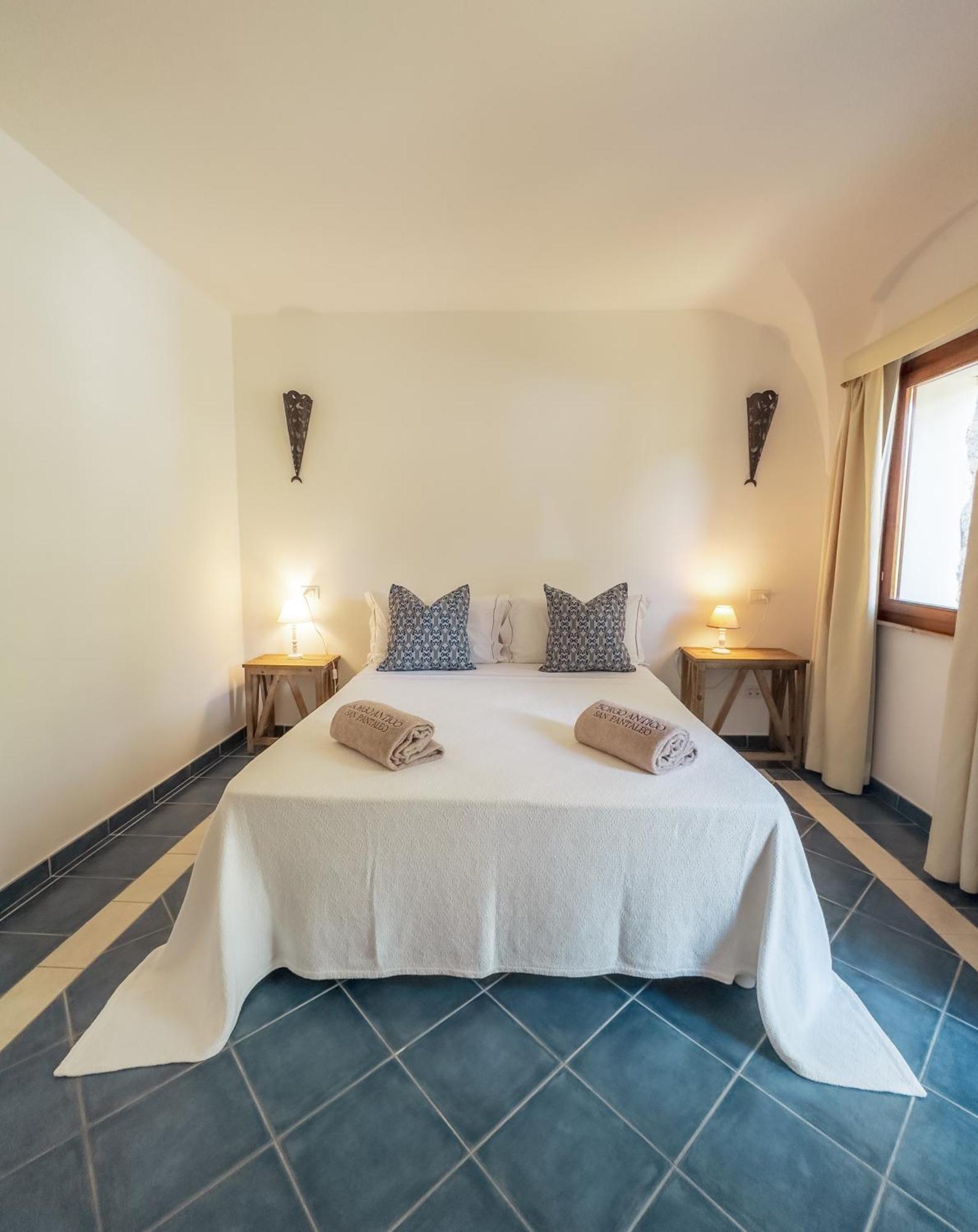 La Suera San Pantaleo Otel Dış mekan fotoğraf